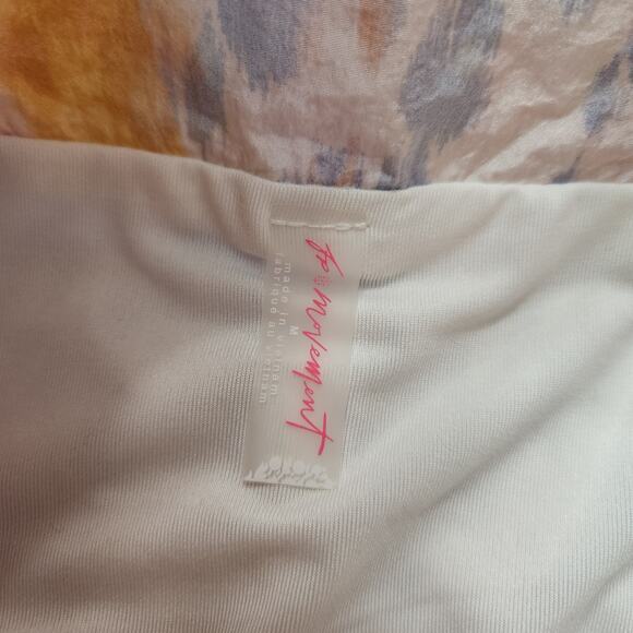 NWT Free People Movement Way Home Cosmo Combo Athletic Shorts Size Medium - Picture 5 of 9